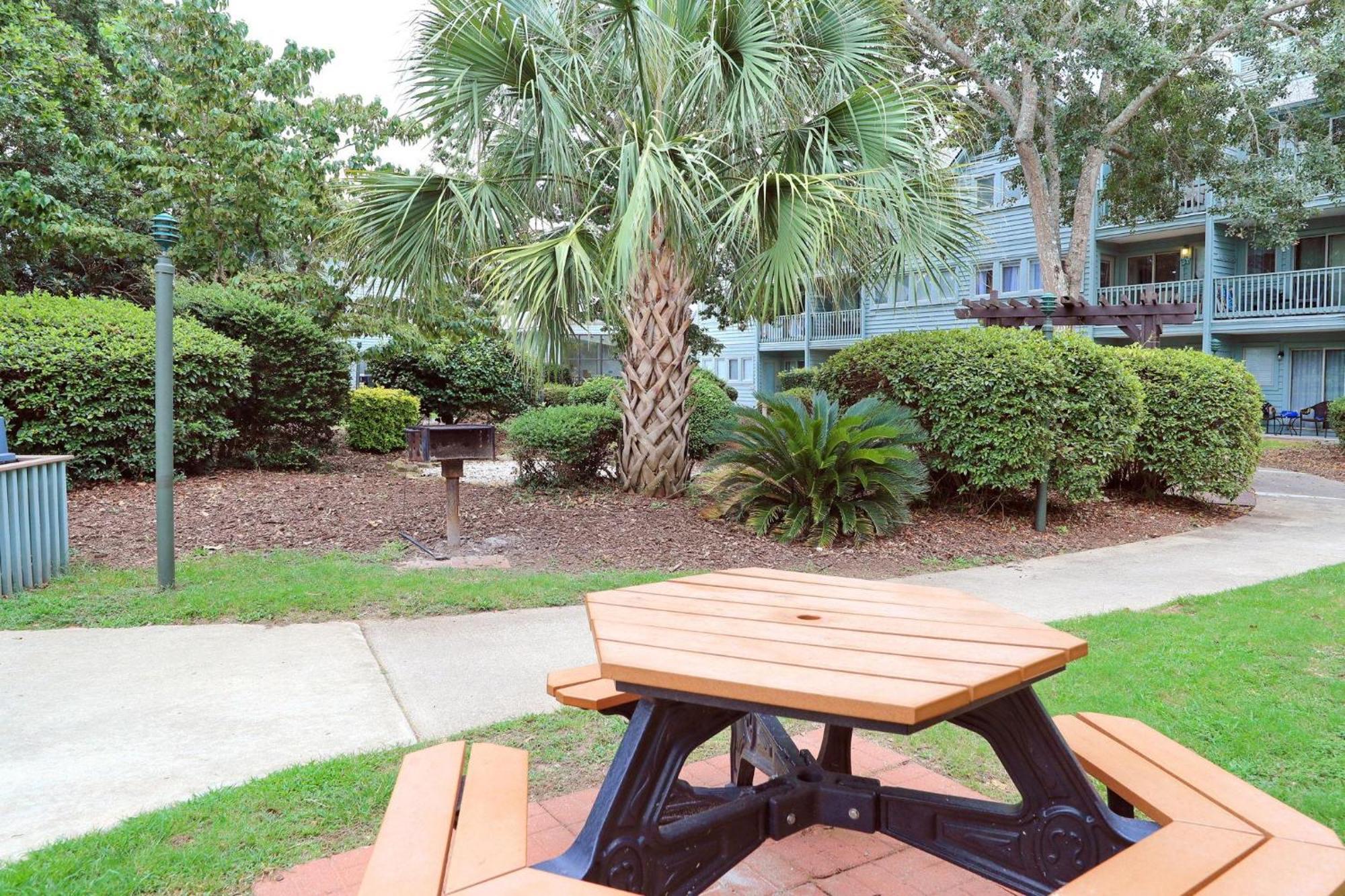 Вілла 5905 S Kings Hwy, 4203 - Ocean Walk Sleeps 4 Мертл-Біч Екстер'єр фото