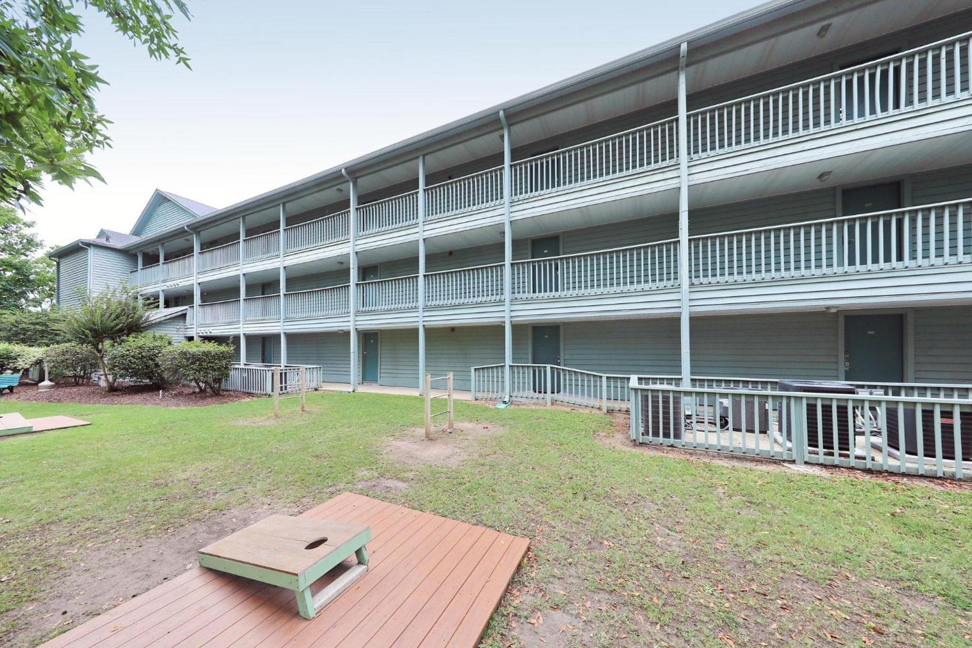 Вілла 5905 S Kings Hwy, 4203 - Ocean Walk Sleeps 4 Мертл-Біч Екстер'єр фото